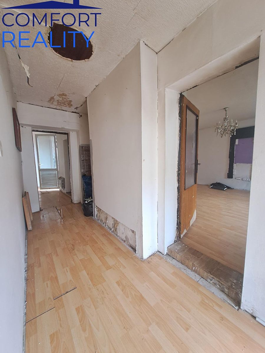 Prodej rodinného domu 63 m², pozemek 212 m² – fotografie 2