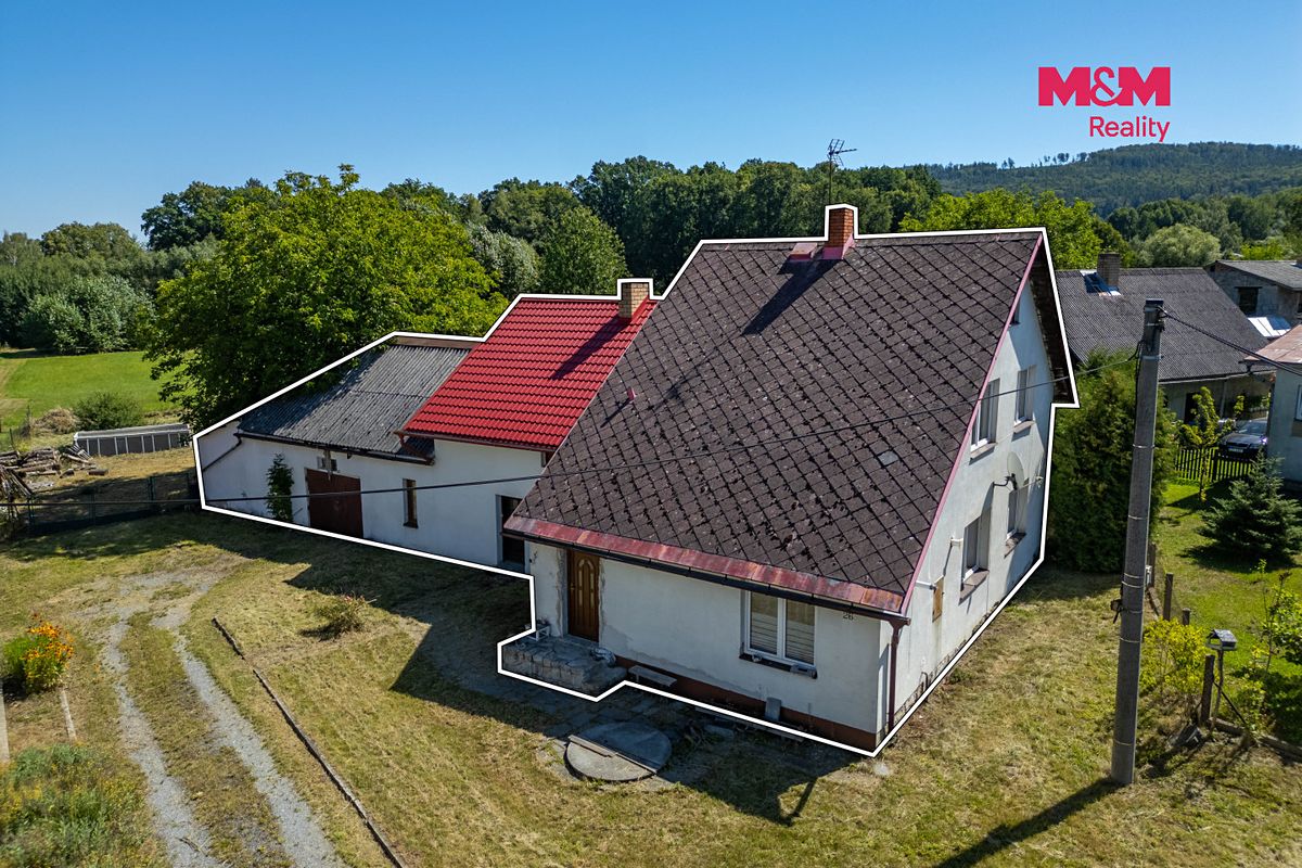 Prodej rodinného domu 250 m², pozemek 5130 m² – fotografie 2