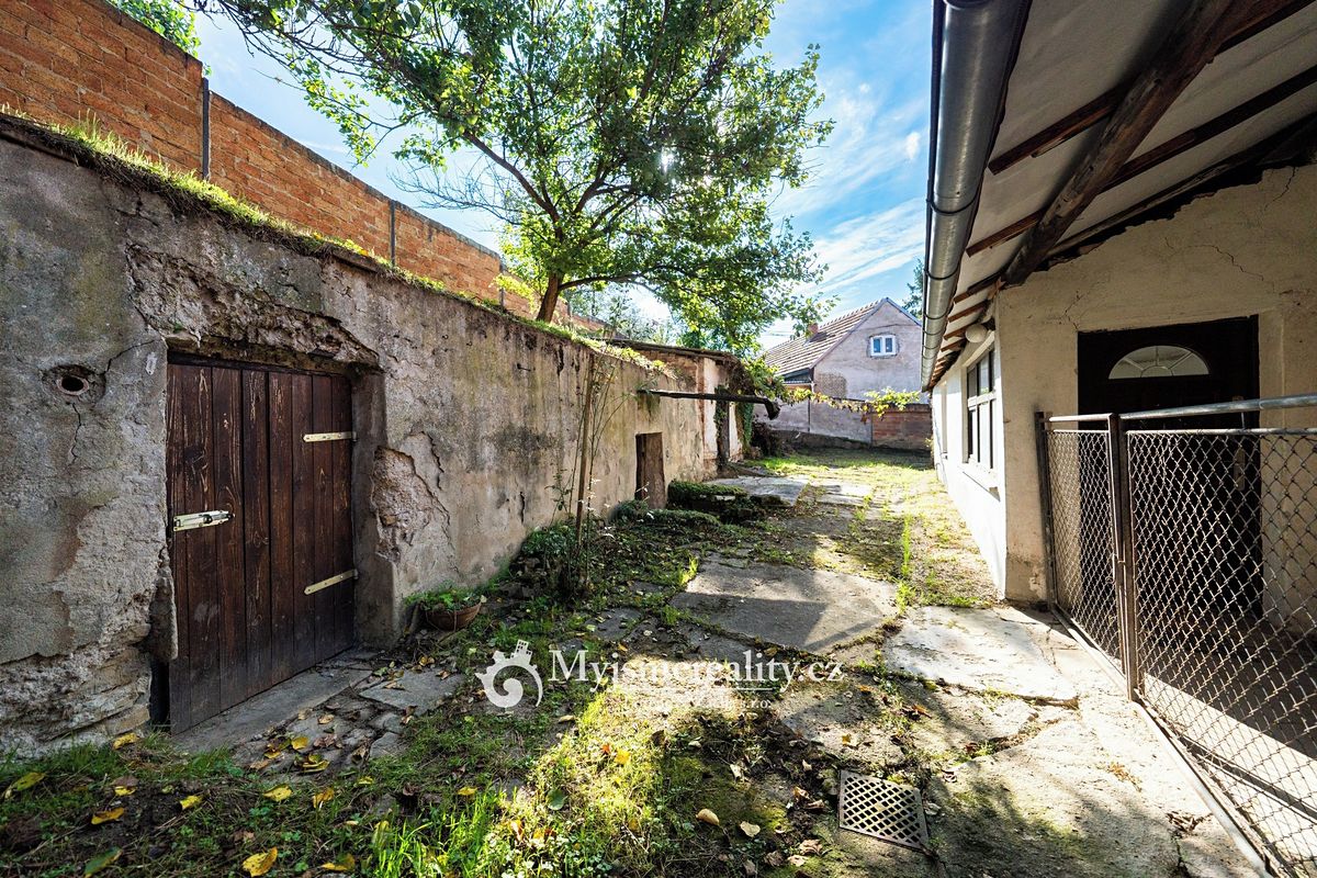 Prodej rodinného domu 120 m², pozemek 306 m² – fotografie 3