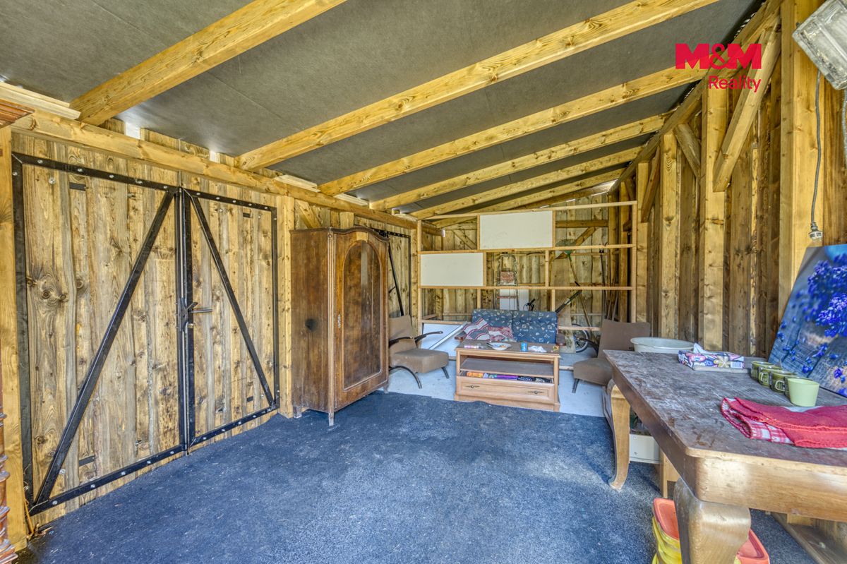 Prodej rodinného domu 108 m², pozemek 431 m² – fotografie 2