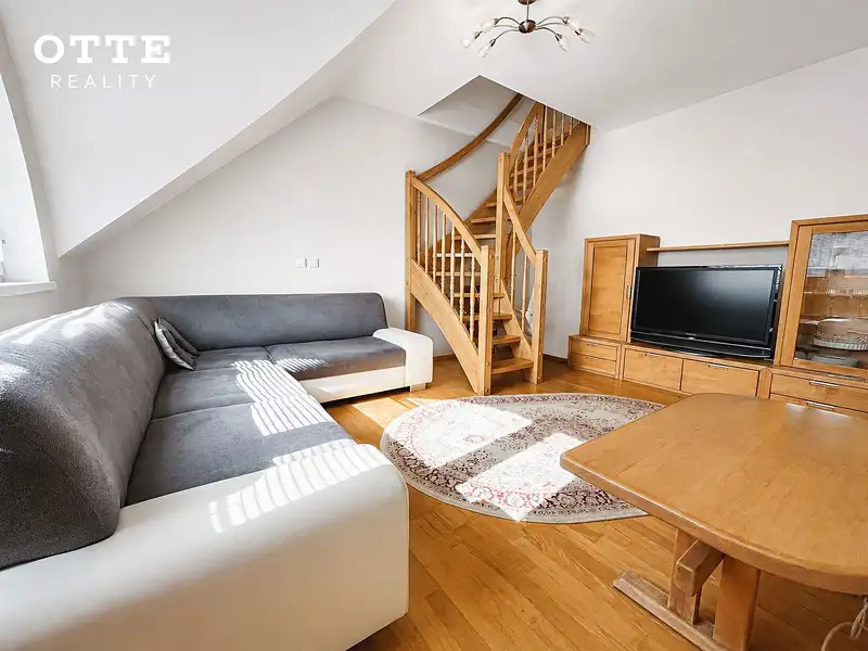 Prodej bytu 3+1 78 m², Plzeň – náhled fotky 3