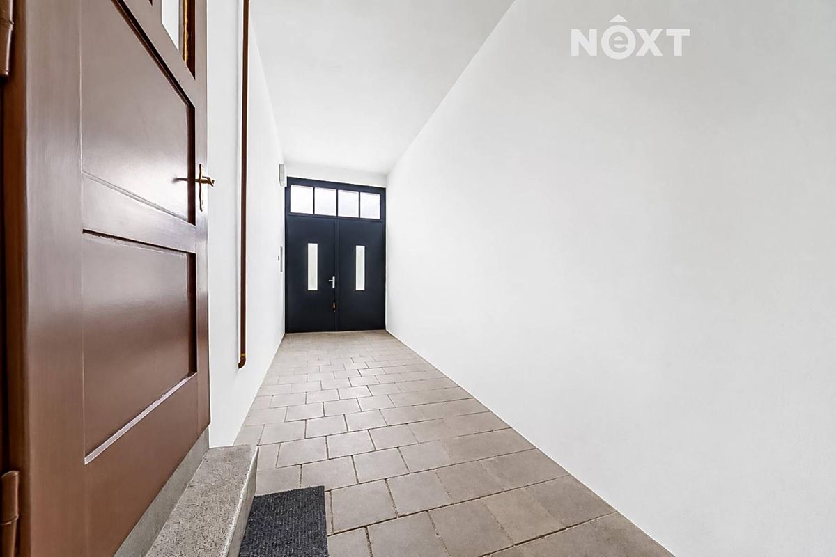 Prodej rodinného domu 140 m², pozemek 401 m² – fotografie 2
