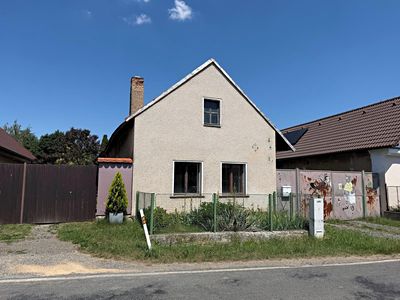 Prodej rodinného domu 110 m², pozemek 2803 m²