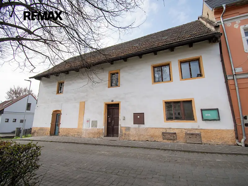 Prodej rodinného domu 216 m², pozemek 312 m², Liběšice – náhled fotky 2