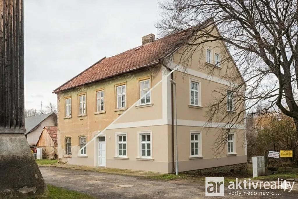 Prodej rodinného domu 420 m², pozemek 1350 m²