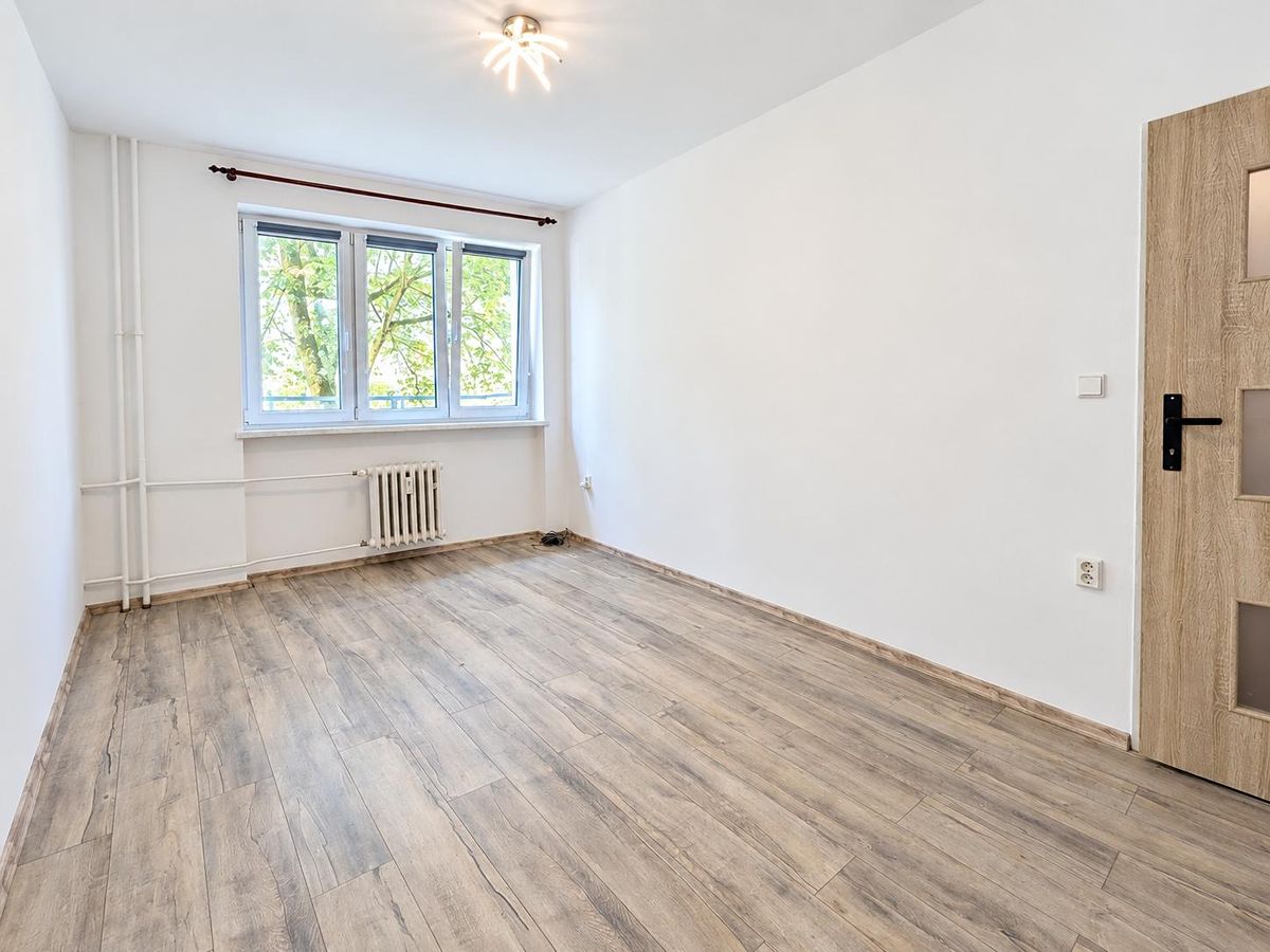 Pronájem bytu 2+1 51 m² – fotografie 4