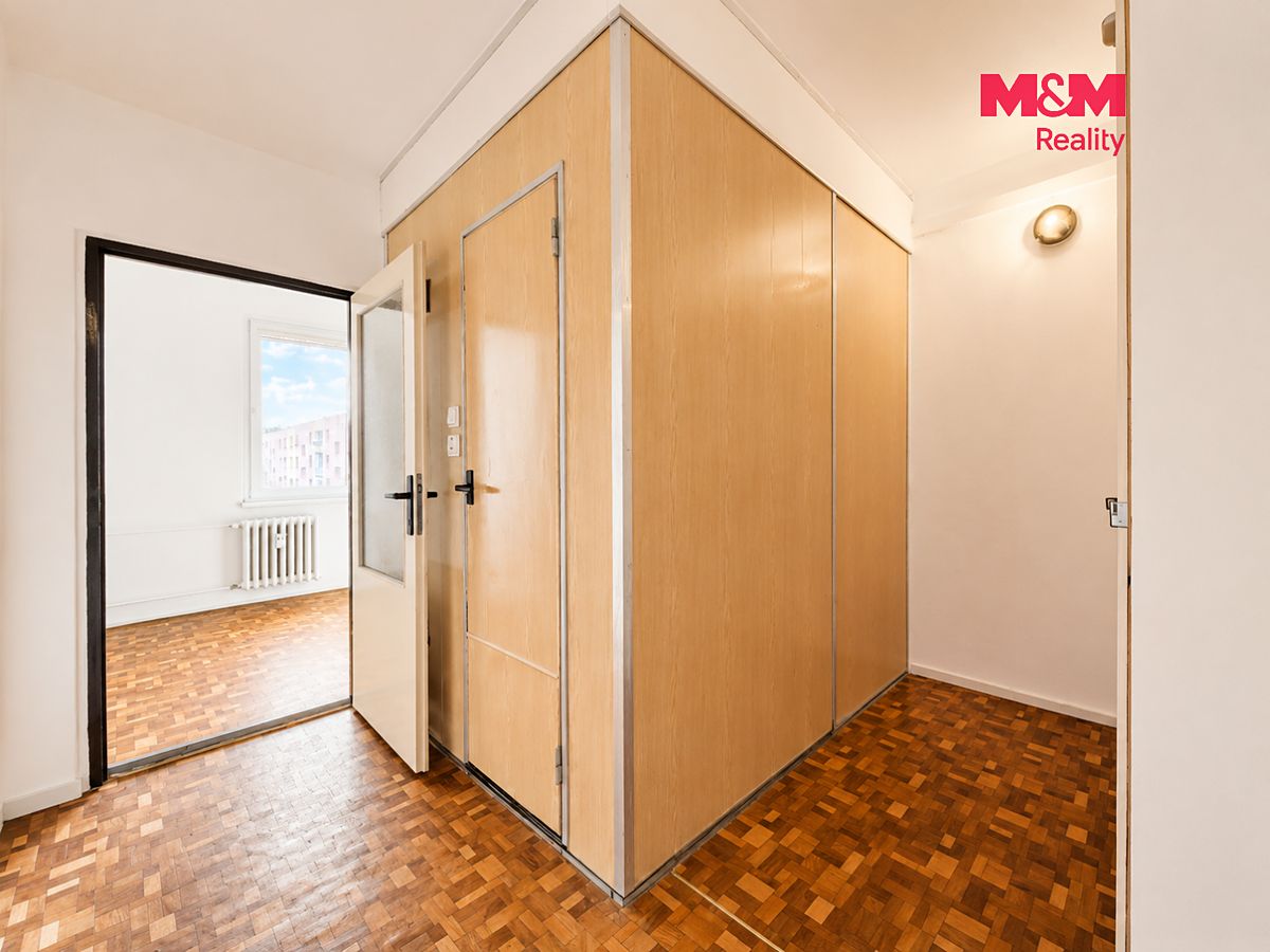 Pronájem bytu 1+1 35 m² – fotografie 3