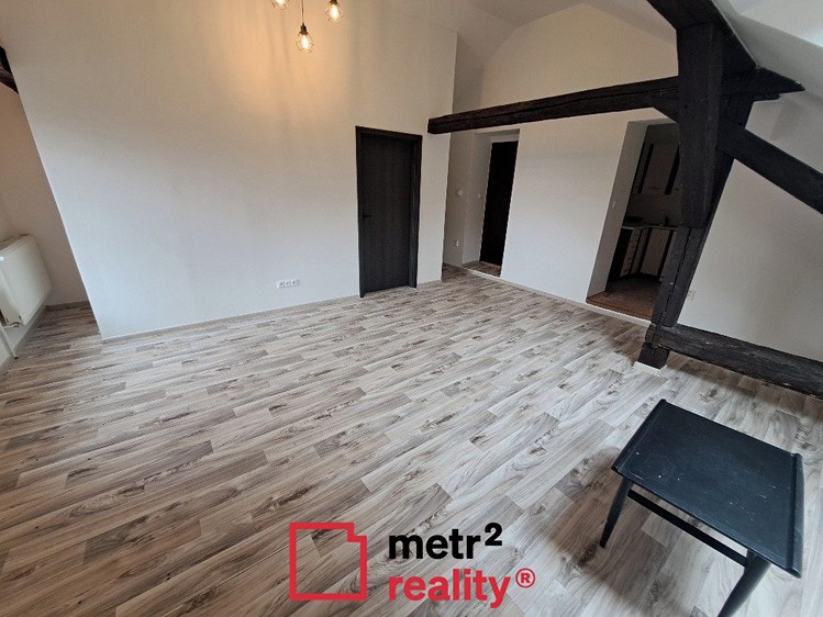 Pronájem bytu 2+kk, 64 m² (9 z 15)