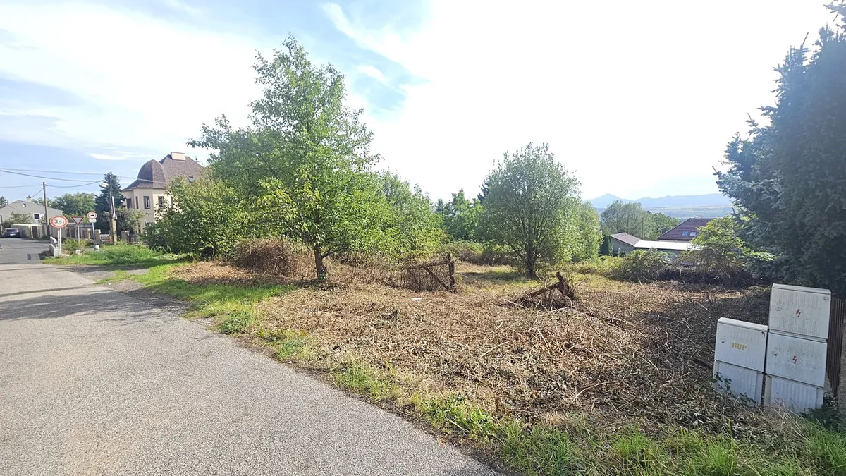 Prodej stavebního pozemku 873 m²