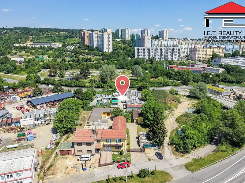 Prodej komerčního pozemku 1973 m², Brno – náhled fotky 1