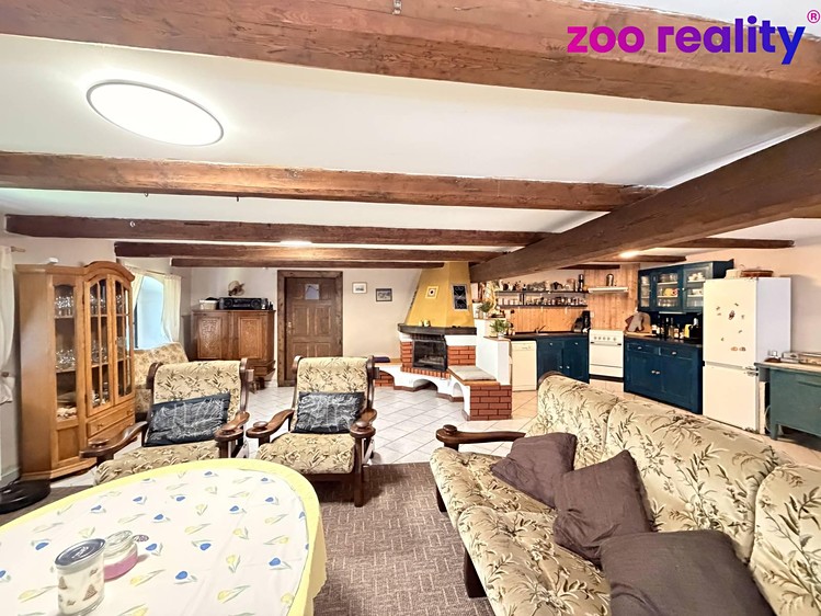 Будинок на продаж, 200 м² (4 з 37)