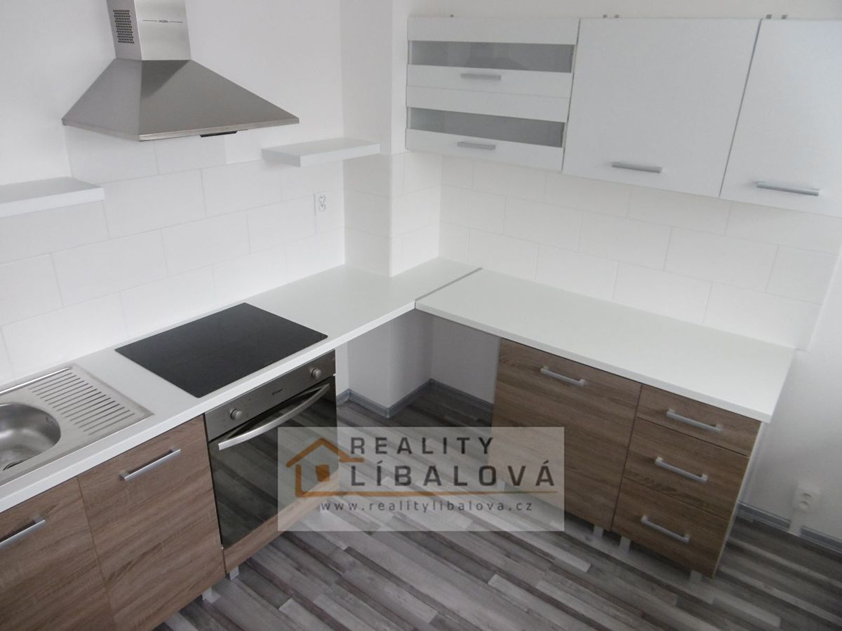 Pronájem bytu 1+1 34 m² – fotografie 5