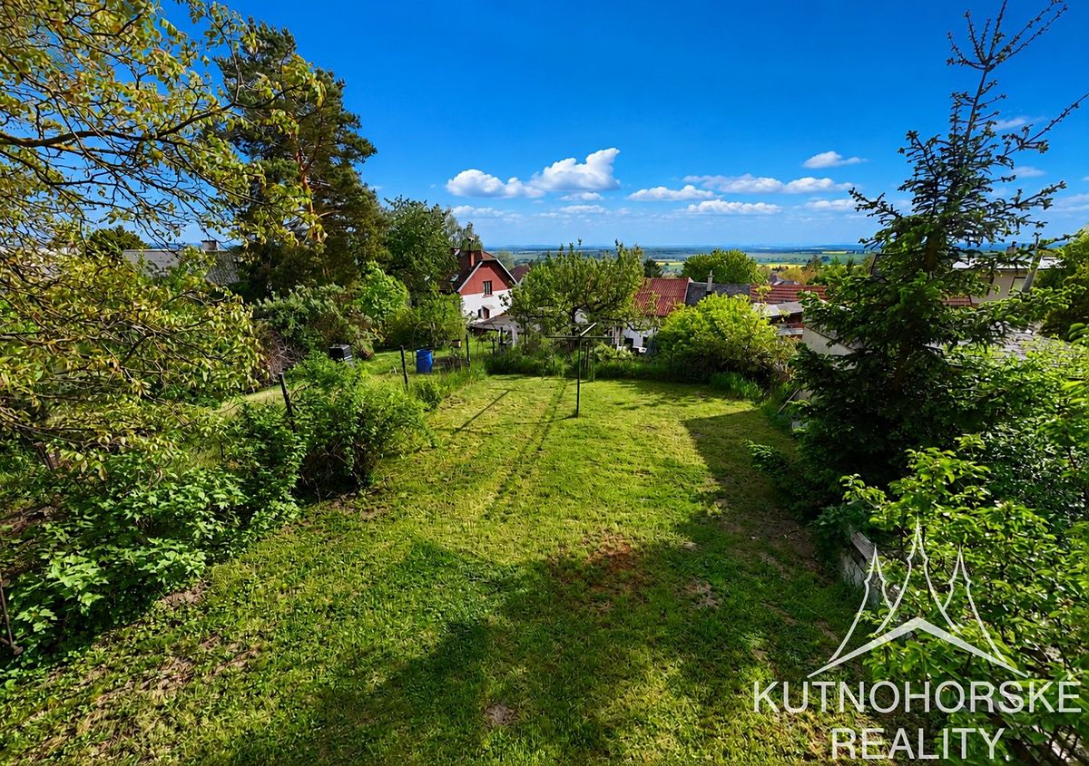 Prodej rodinného domu 108 m², pozemek 586 m² – fotografie 4