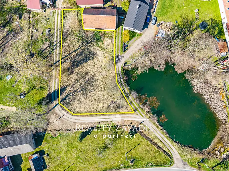 Prodej stavebního pozemku 1230 m², Jankov – náhled fotky 3