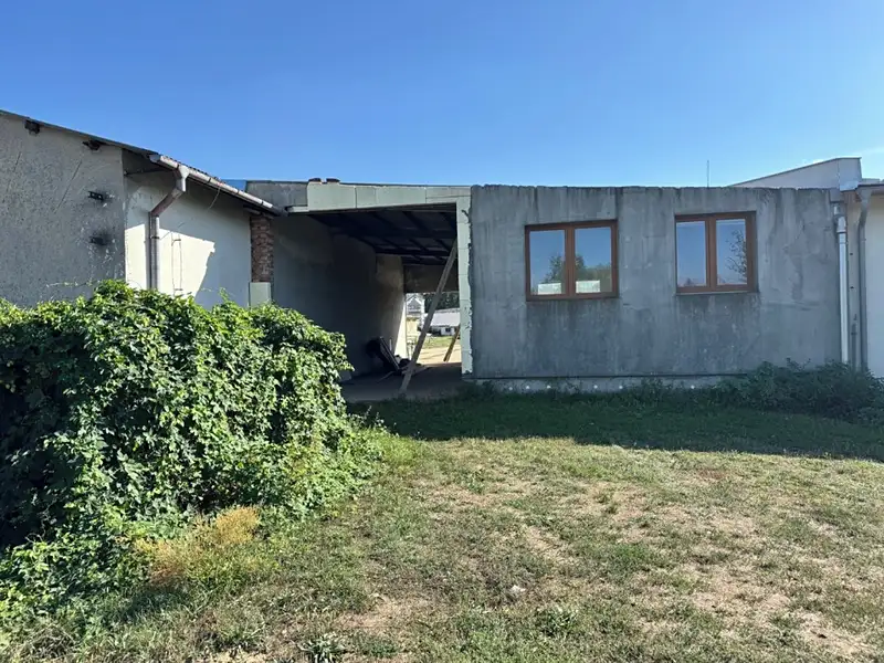 Prodej výrobní haly, prostoru 158 m², Svatobořice-Mistřín – náhled fotky 3