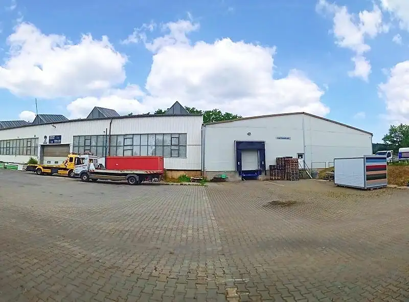 Prodej skladového prostoru 2150 m², Zdice – náhled fotky 1