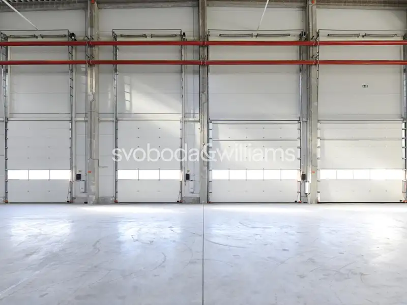 Pronájem skladového prostoru 2000 m², Zápy – náhled fotky 3
