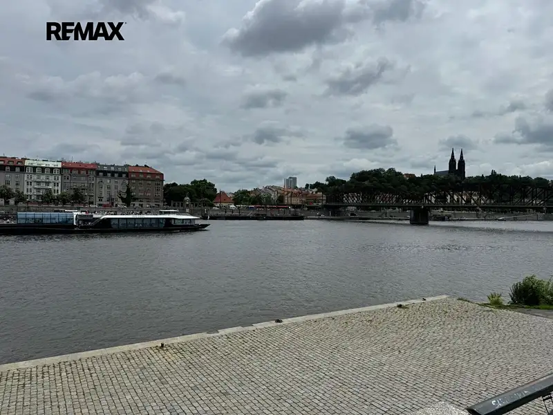 Prodej ubytovacího zařízení 1594 m², Praha – náhled fotky 2