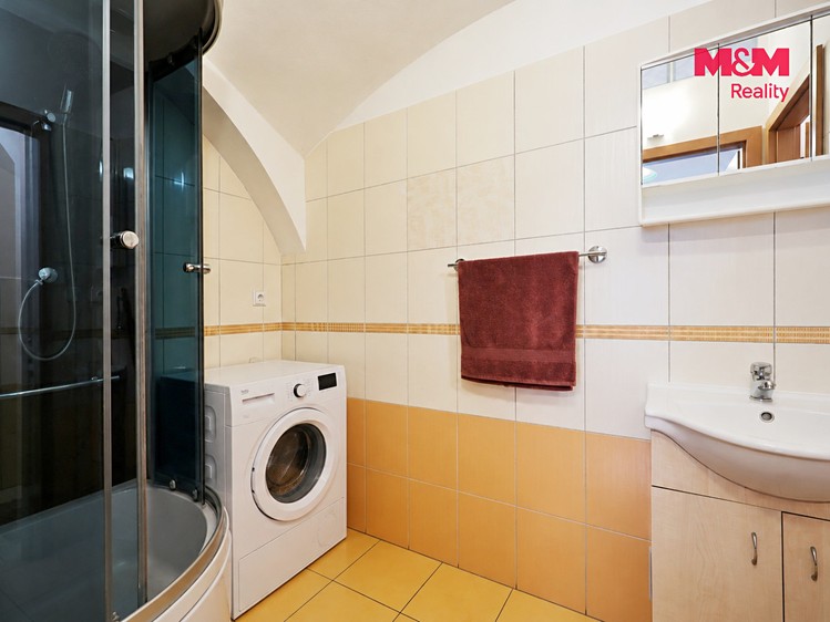 Будинок на продаж, 212 м² (4 з 15)