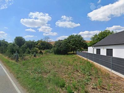 Prodej stavebního pozemku 670 m²