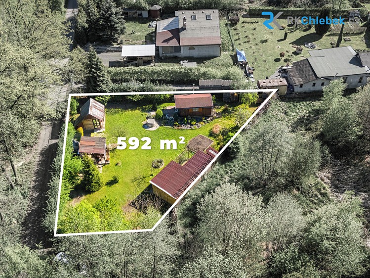 Prodej pozemku, 592 m² (3 z 11)