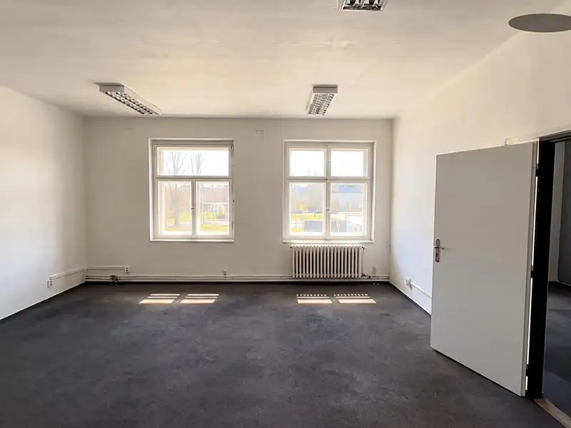Pronájem kanceláře 31 m², Praha – náhled fotky 3