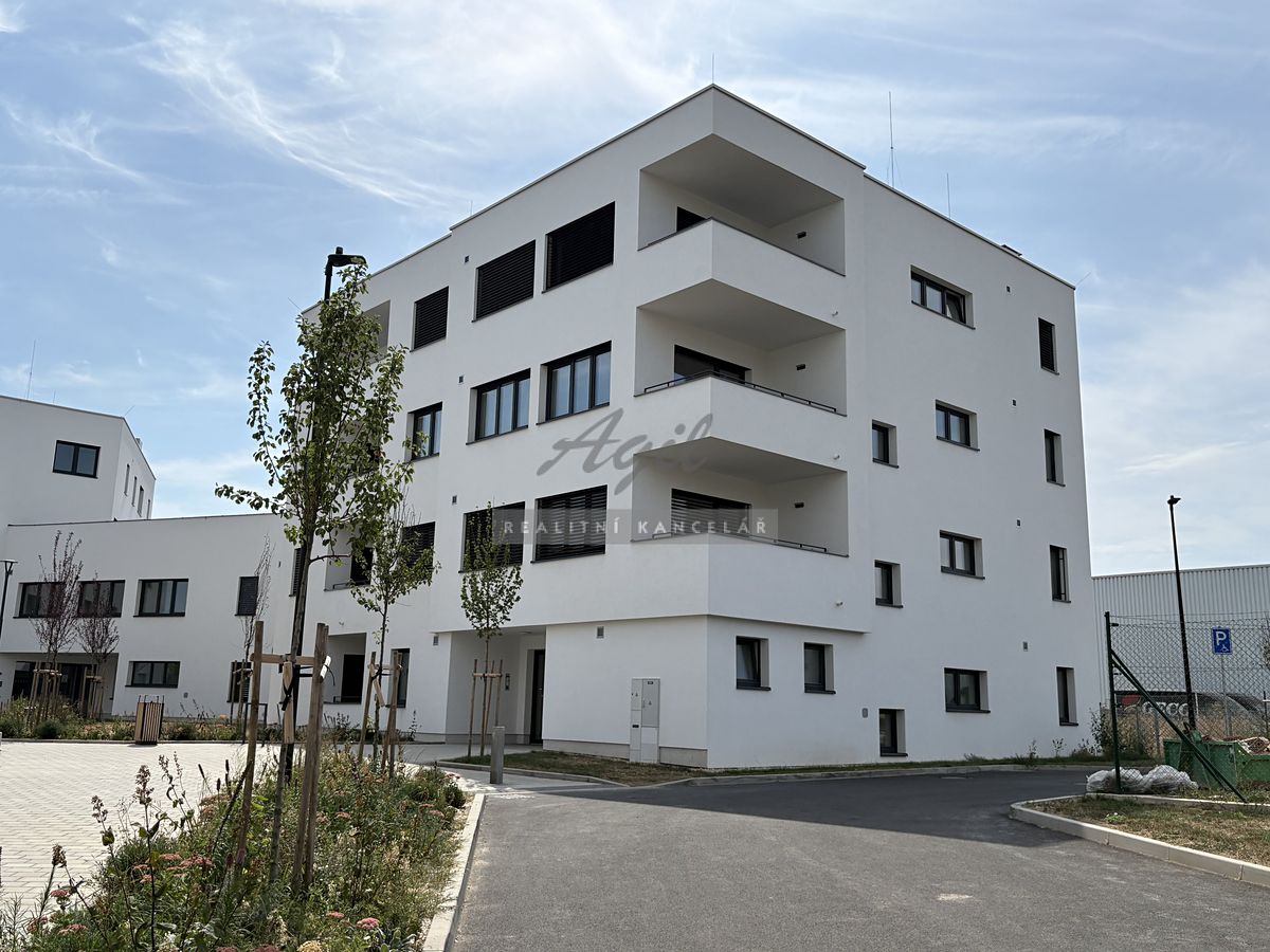 Pronájem bytu 2+kk 58 m²