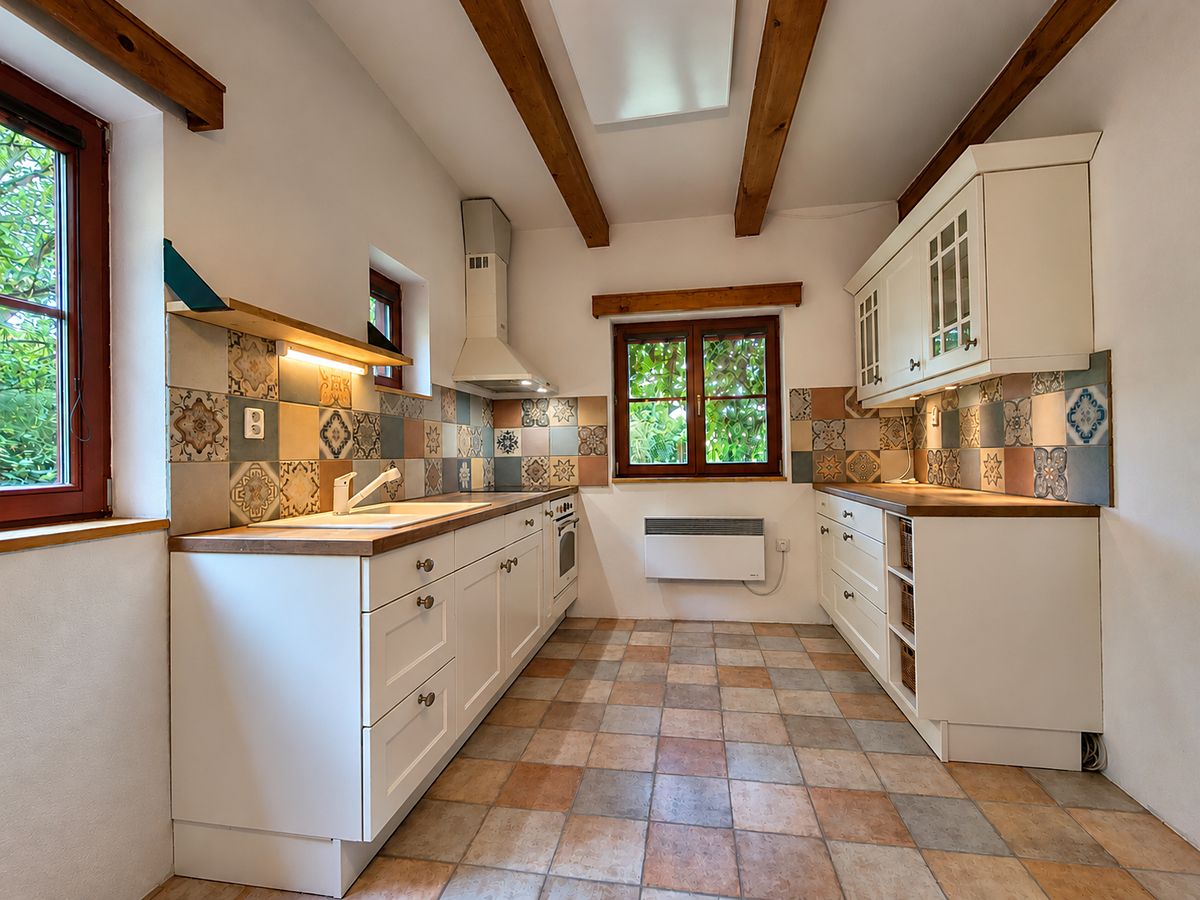 Prodej rodinného domu 105 m², pozemek 4487 m² – fotografie 2