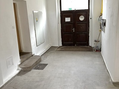 Комерційне приміщення на продаж, 250 м² (2 з 12)