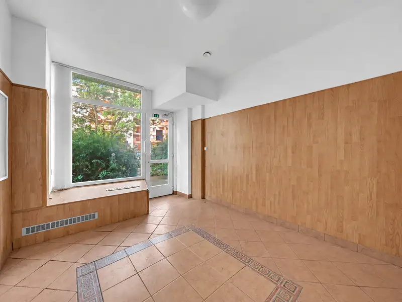 Prodej obchodního prostoru 65 m², Pardubice – náhled fotky 2