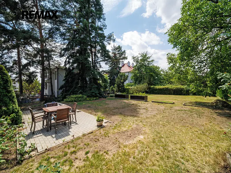Prodej stavebního pozemku, 992 m², Praha 4, Praha