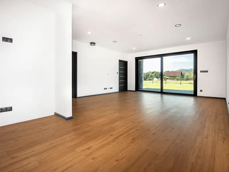 Prodej rodinného domu 144 m², pozemek 988 m², Tichá – náhled fotky 2