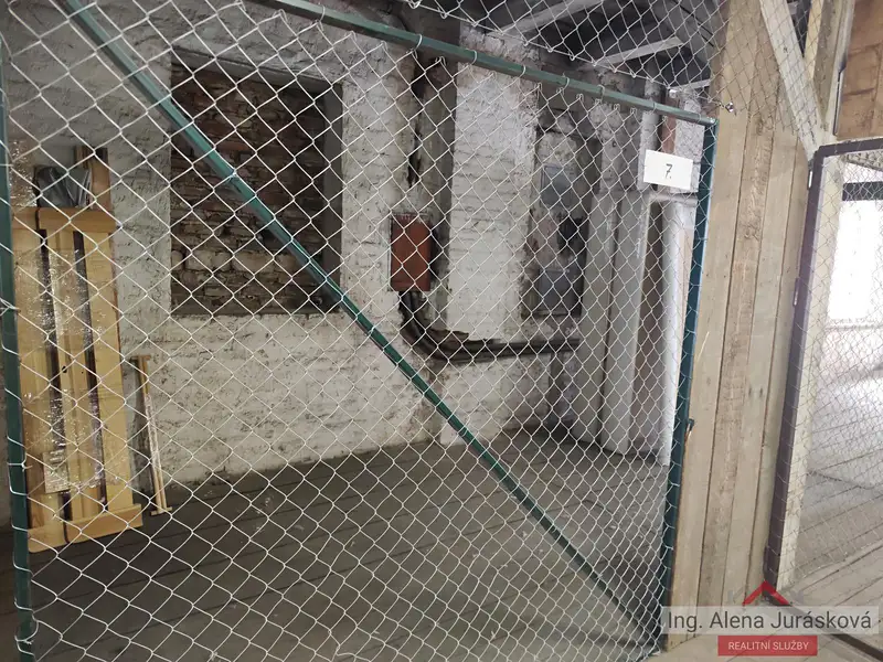Pronájem skladového prostoru 13 m², Praha – náhled fotky 3