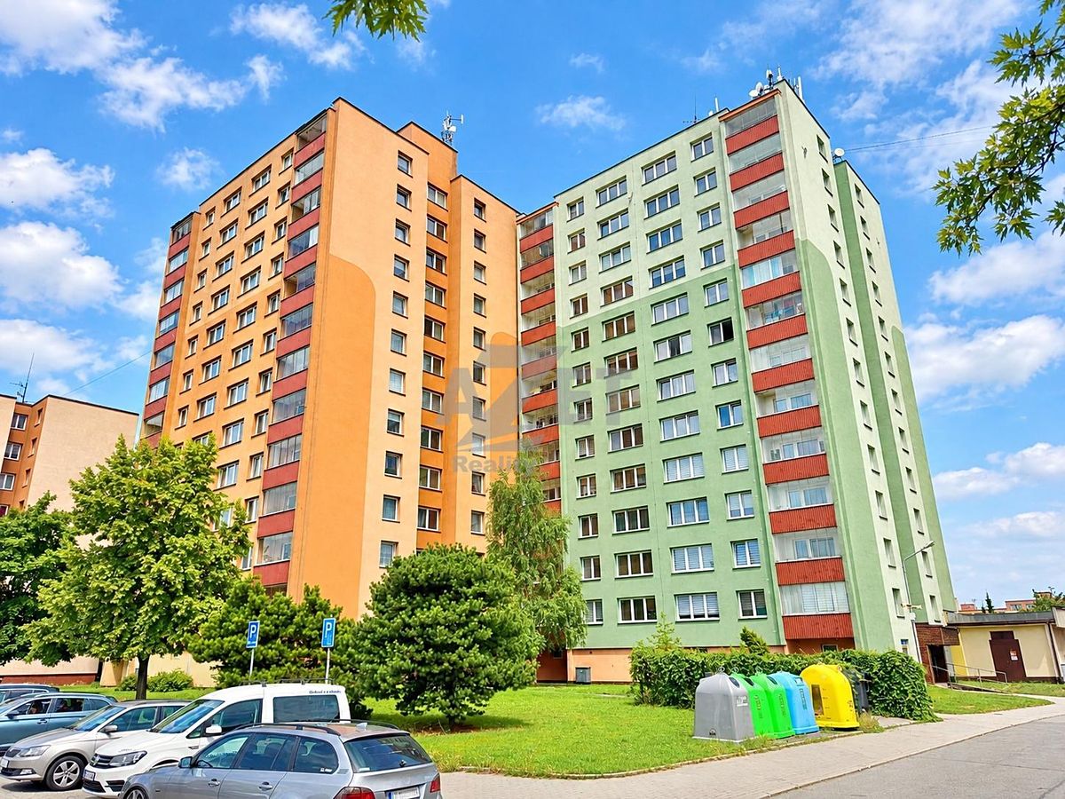 Pronájem bytu 1+kk 32 m²