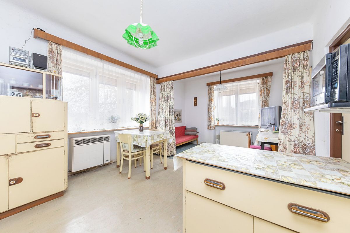 Prodej rodinného domu 150 m², pozemek 750 m² – fotografie 5