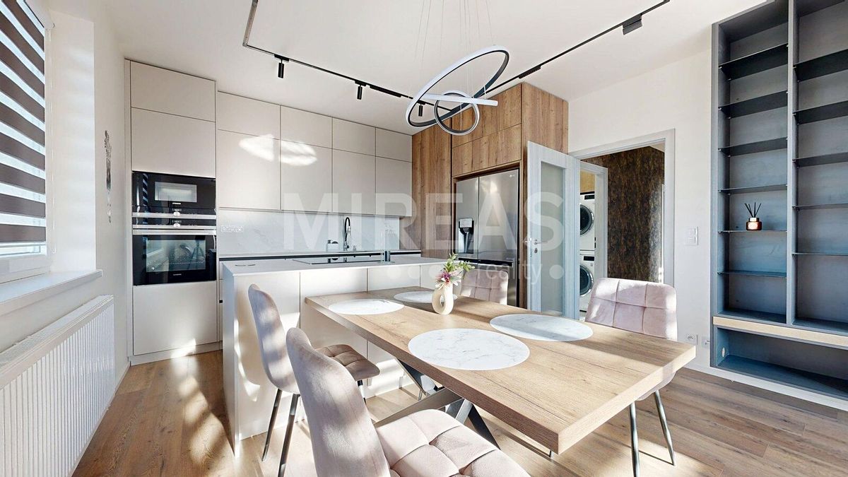 Pronájem bytu 3+kk 70 m²