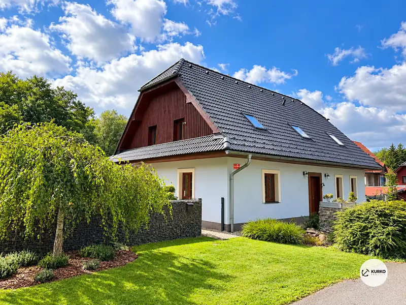 Prodej rodinného domu 184 m², pozemek 1428 m², Frýdlant nad Ostravicí – náhled fotky 1