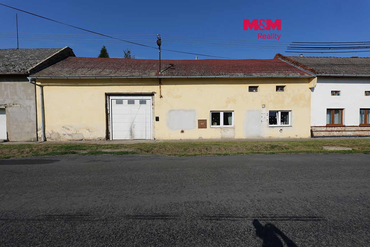 Prodej rodinného domu 114 m², pozemek 1968 m²