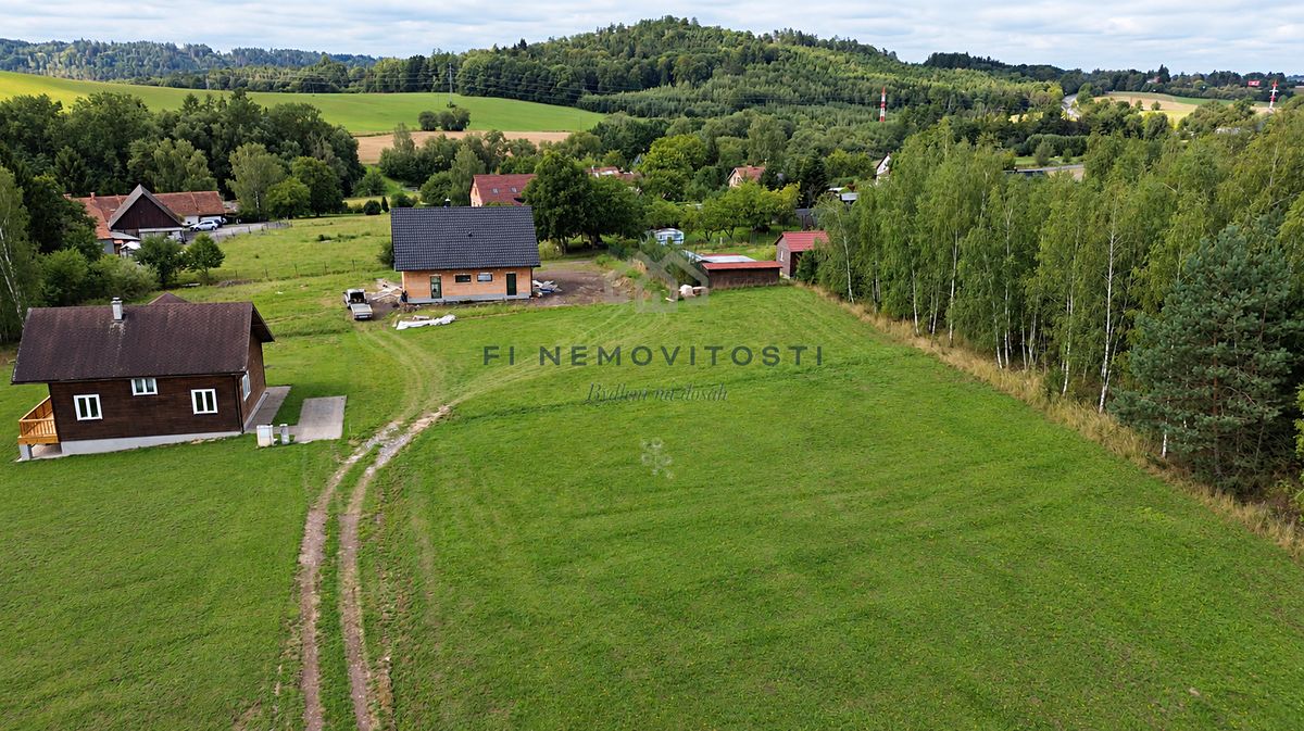 Prodej stavebního pozemku 1178 m² – fotografie 2