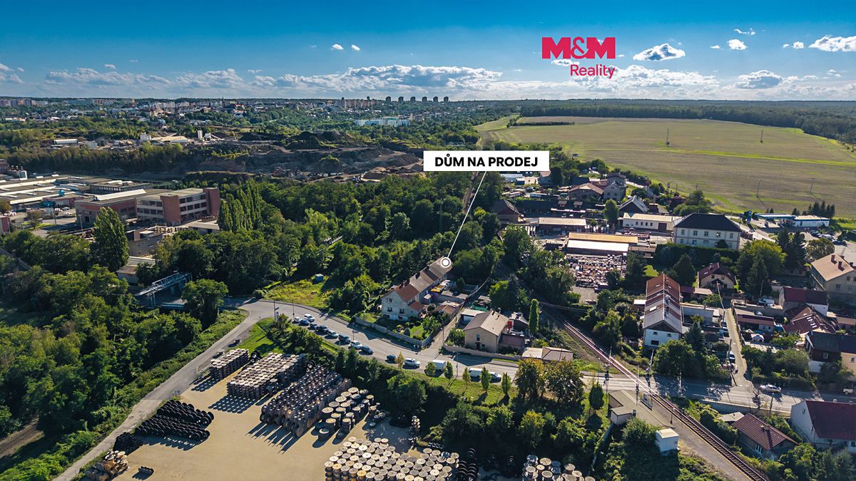 Prodej rodinného domu 311 m², pozemek 1044 m²