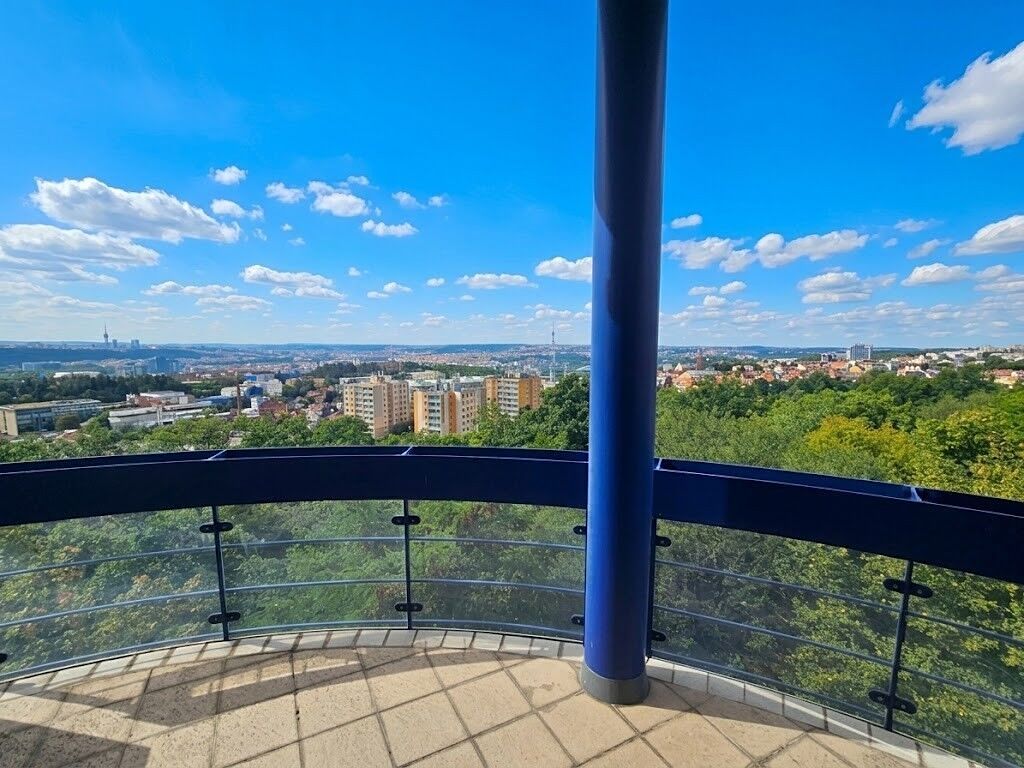 Pronájem bytu 3+kk 120 m²