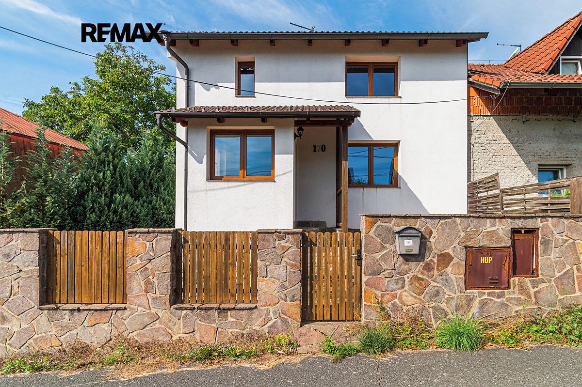 Prodej rodinného domu 108 m², pozemek 496 m²