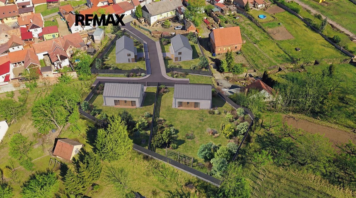 Prodej stavebního pozemku 3513 m² – fotografie 3