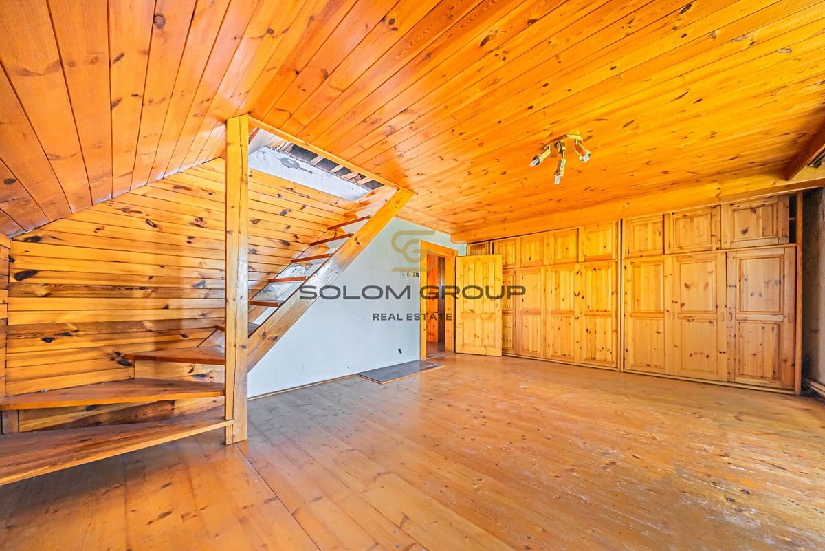Prodej rodinného domu 160 m², pozemek 853 m² – fotografie 3