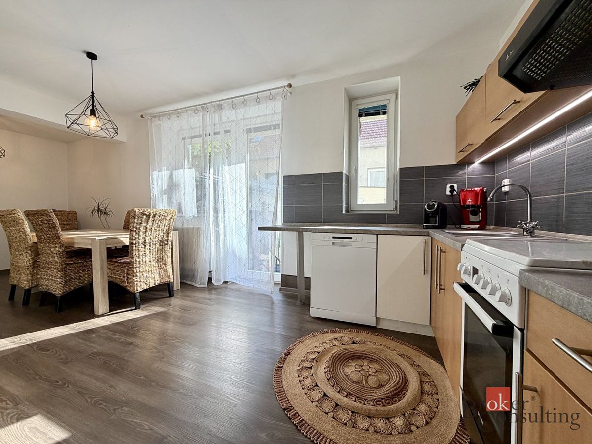 Prodej rodinného domu 200 m², pozemek 172 m²