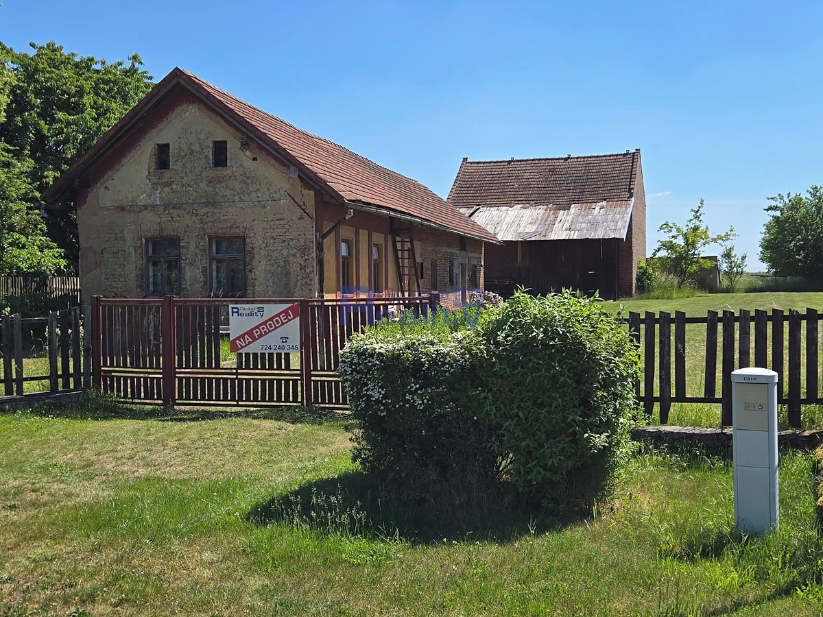 Prodej rodinného domu 186 m², pozemek 5879 m² – fotografie 4