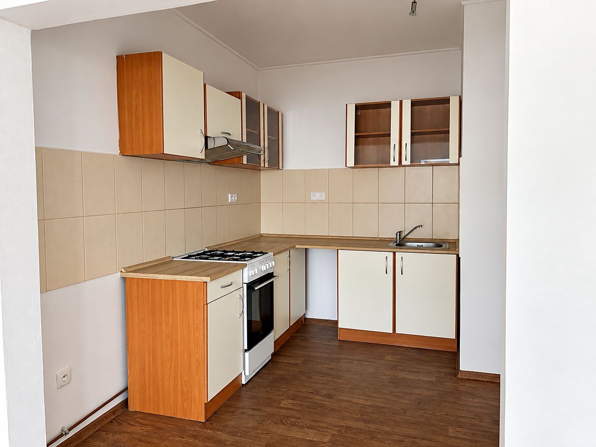Pronájem bytu 3+1 70 m² – fotografie 2