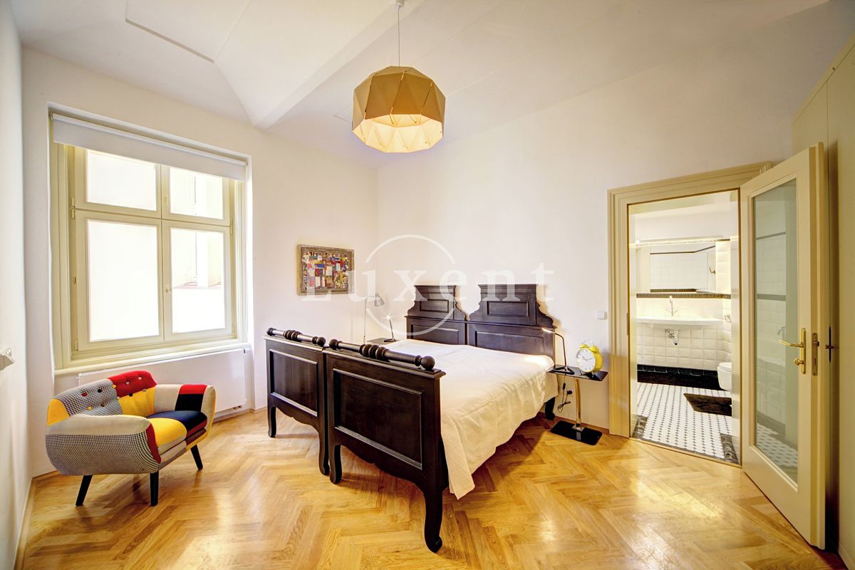 Pronájem bytu 2+kk 67 m² – fotografie 4