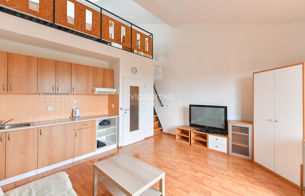 Pronájem bytu 2+kk 40 m²