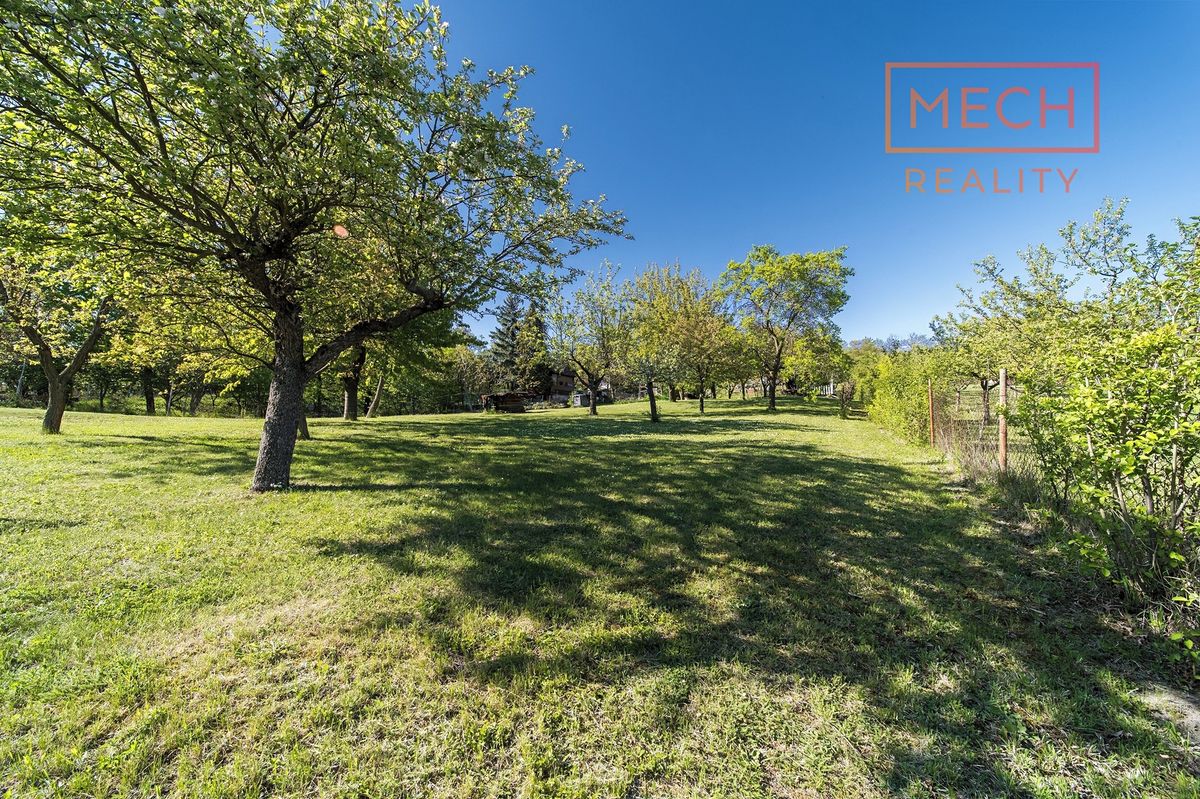 Prodej zahrady 1470 m², Slavkov u Brna – fotka 1 z 3